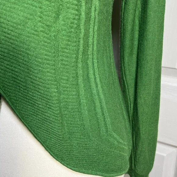 🍃Green Open Front Women's Sweater - Picture 5 of 15